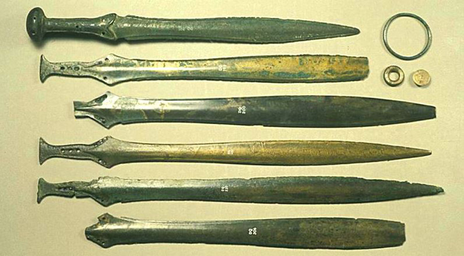 – iv в. орудий металл. орудий металл. бронзовый век скандинавии орудия труда. железо археология.