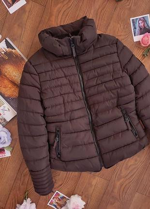 Жіноча куртка у трендовому шоколадному кольорі Marika Moda