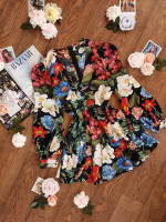 Ніжна сукня в квітковий принт