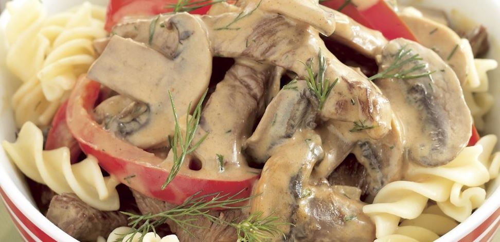 Бефстроганов с грибами