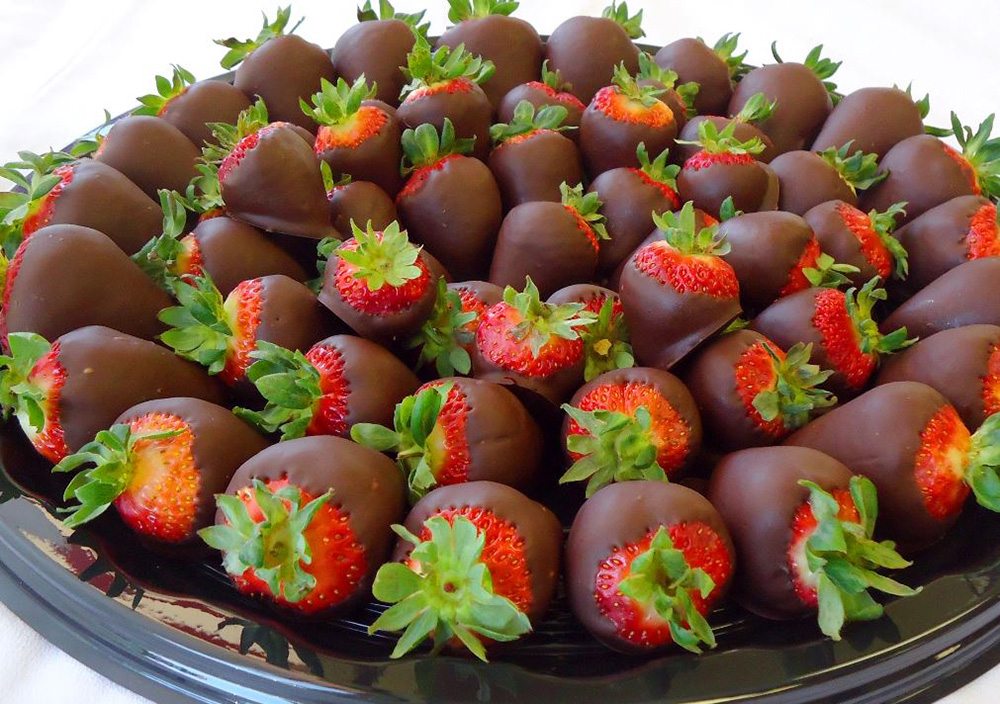 Клубника в шоколаде.