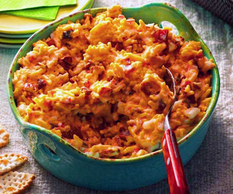 Крекеры с беконом и сыром